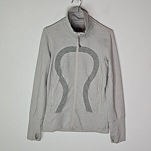 Lululemon gray size 4 zip up design jacket